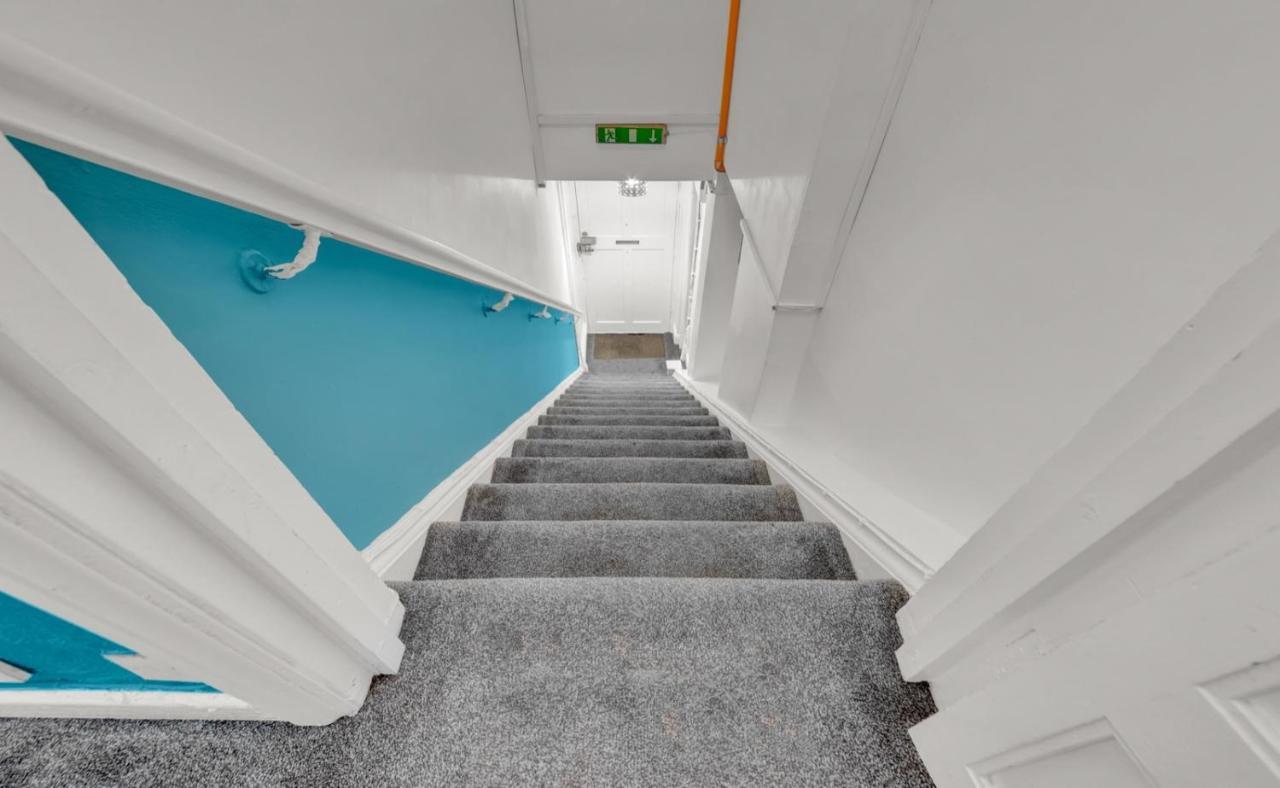 Number 27 Guesthouse Лондон Екстериор снимка