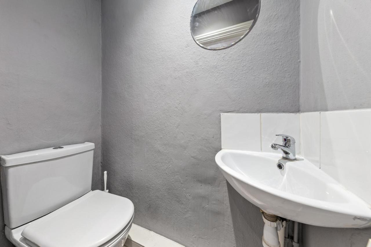 Number 27 Guesthouse Лондон Екстериор снимка