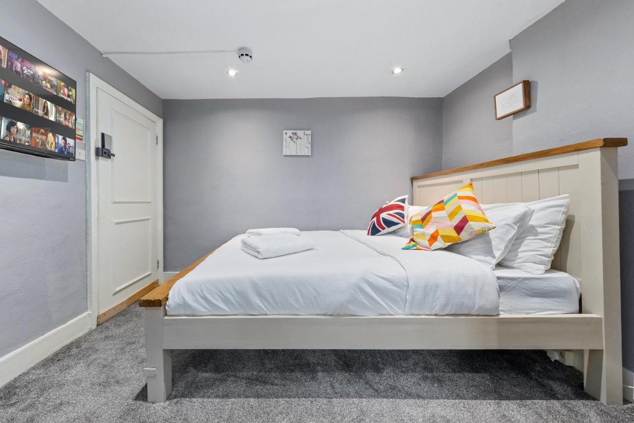Number 27 Guesthouse Лондон Екстериор снимка